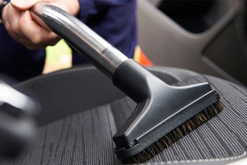 Car Dry Clean Services in Bandra